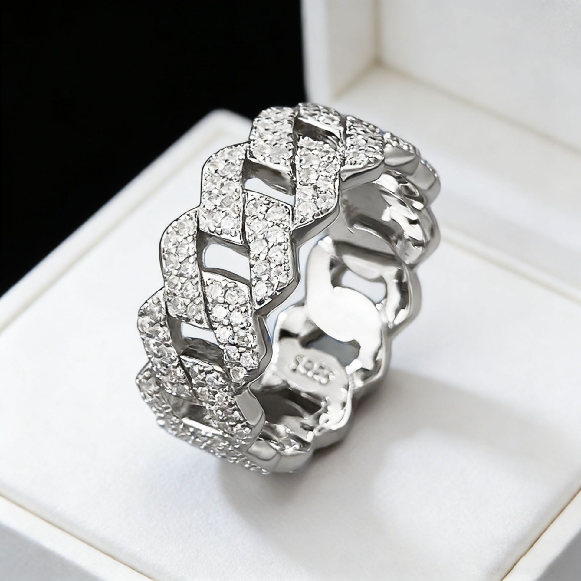 MakerVid™ S925 Sterling Silver Cuban Link Eternity Ring | CZ Wedding Band