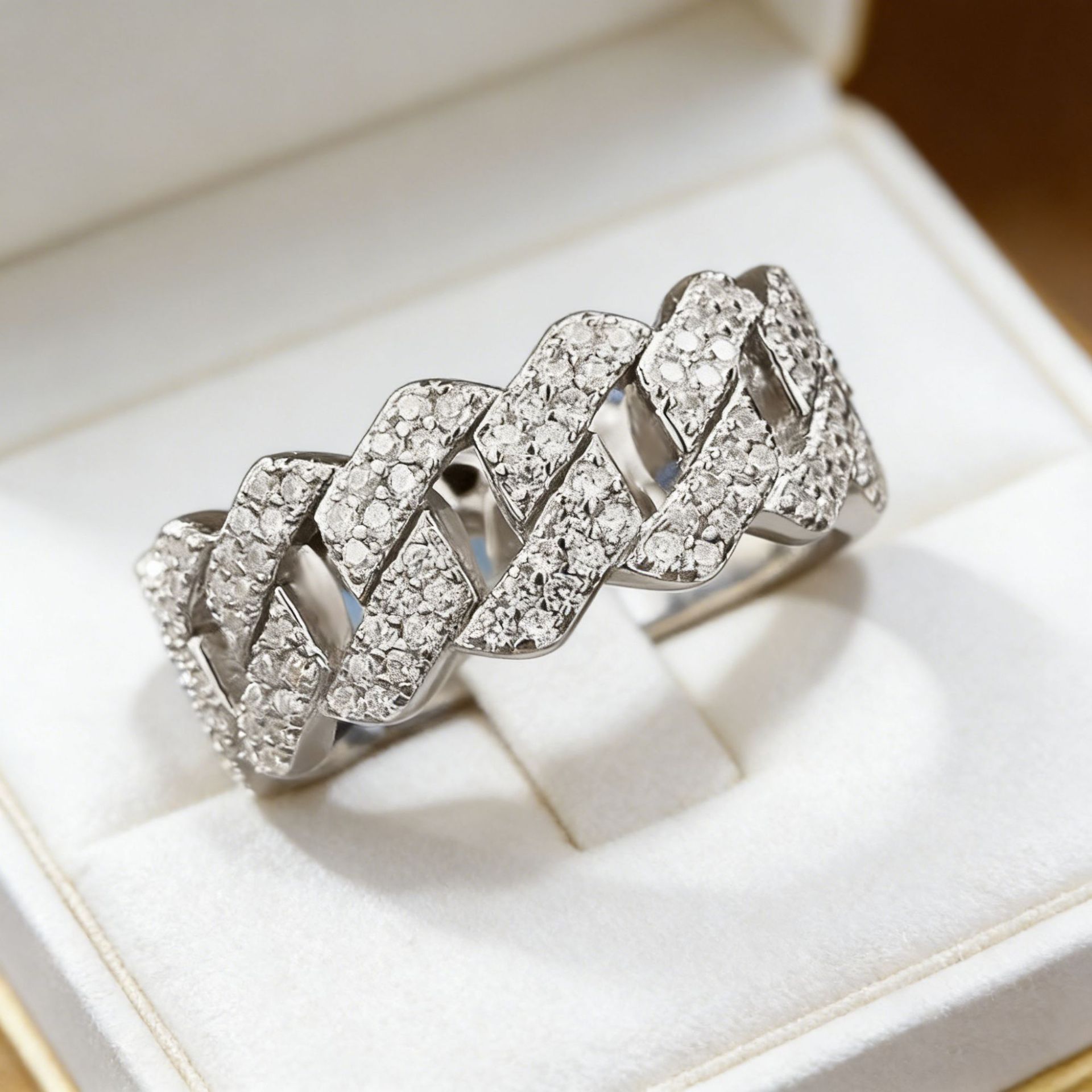 MakerVid™ S925 Sterling Silver Cuban Link Eternity Ring | CZ Wedding Band