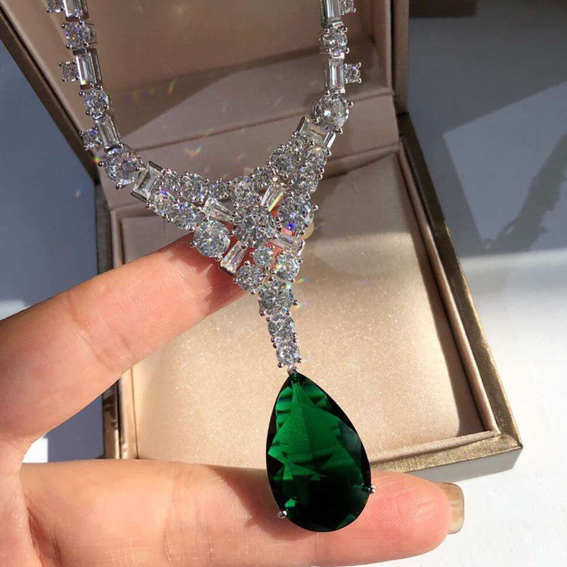 MakerVid™ Natural Emerald & Moissanite 925 Silver Luxury Necklace